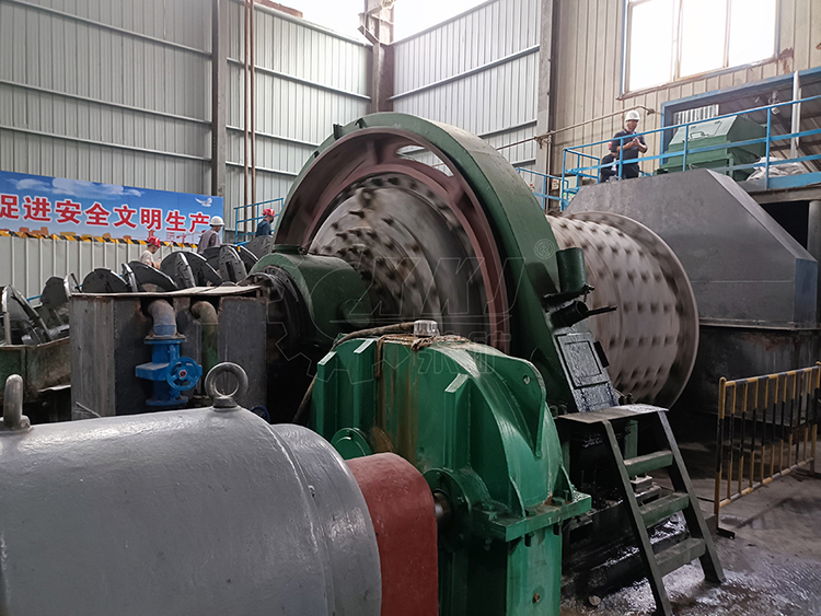 Application of graphite ball mill